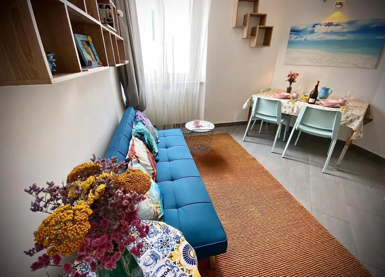 公寓 Marina Appartamento Livorno Centro